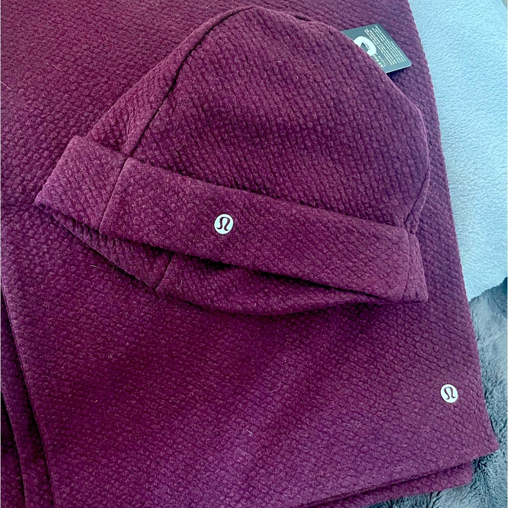 Lululemon athletica all ease beanie and scarf